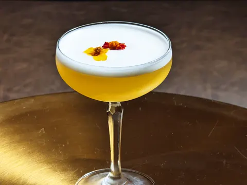 Oak & Honey Sour
